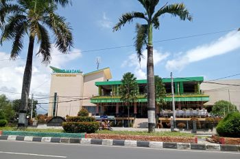 Mataram menerapkan konsep kepatuhan kelayakan omzet awasi pajak hotel
