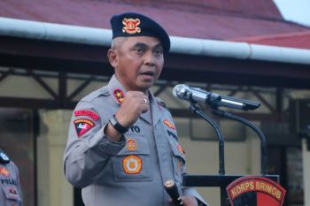 Kapolda Sulut pimpin apel pemberangkatan 1 SSK Brimob BKO Polda Sulteng