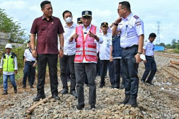 Menhub minta penyelesaian jalur kereta api Maros-Mandai Sulawesi Selatan dipercepat