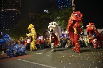 Pertunjukan Barongsai hingga Wayang Potehi sambut Imlek di Surabaya