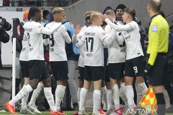 Frankfurt menang lawanl Bremen 2-0
