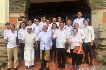 PHRI Bali gelar vaksinasi COVID-19 booster ke-2 bagi pelaku pariwisata