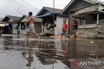 Dinkes Kepri imbau warga waspadai penyakit usai banjir rob