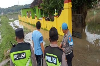 Dua sekolah dasar di Lendah terendam banjir