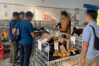 Bea Cukai Kudus ungkap pengiriman rokok via jasa pengiriman barang