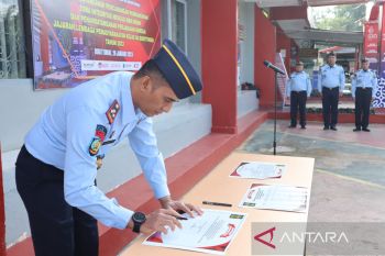 Komitmen pelayanan tanpa KKN, Lapas Bukittinggi bikin Pakta Integritas