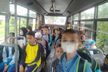 Dinas Perhubungan Gunungkidul menambah empat bus sekolah