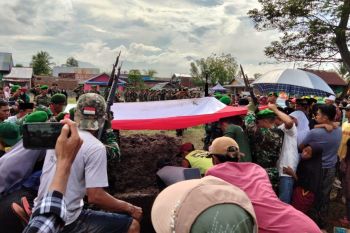 Anggota TNI asal Bima yang gugur di Papua tinggalkan satu anak wanita usia 5 tahun