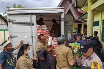 Pemkot Palangka Raya tekan inflasi melalui pasar beras murah