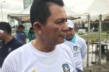 Gubernur Ansar minta nelayan tidak jauh-jauh melaut saat cuaca ekstrem