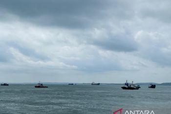 BMKG umumkan peringatan gelombang laut di Bintan capai 5 meter