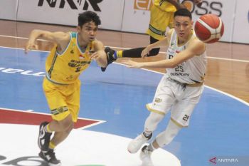 Dewa United menang lawan Satya Wacana 79-72