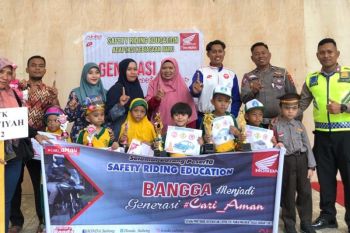 Honda ajarkan cari aman sejak dini Tema " Bangga Menjadi Generasi #Cari_aman "