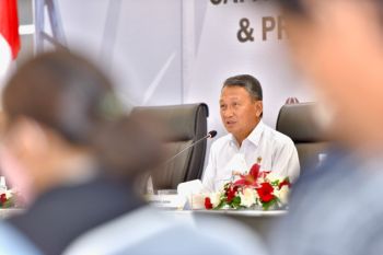 Menteri ESDM sebutkan capaian rasio elektrifikasi capai 99,63 persen