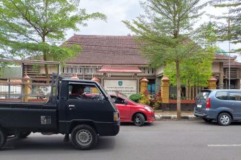 Guru cabuli lima pelajar dilorot