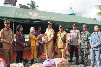Pemkab Barut salurkan bantuan korban kebakaran Kelurahan Lahei II