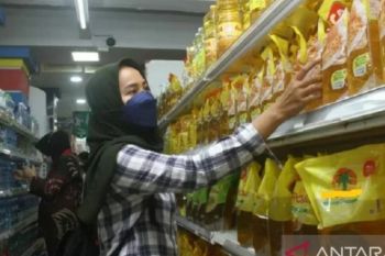Pemkot Bandarlampung sebut stok minyak goreng masih tercukupi