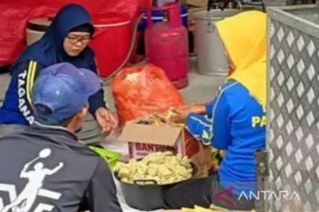 Wali Kota minta BPBD dan Damkar Parepare bersihkan sisa lumpur banjir