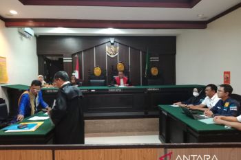 Terdakwa pencabulan santri di Jember dituntut 10 tahun penjara