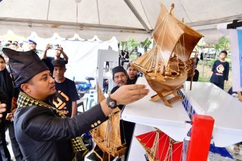 Gubernur Sulsel memborong produk UMKM Bulukumba