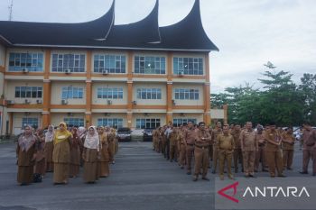 Jam masuk kerja ASN Pasaman Barat diubah jadi pukul 06.30 WIB, ini penjelasan Bupati