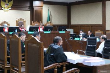 Surya Darmadi dituntut hukuman seumur hidup terkait tuduhan korupsi izin kelapa sawit