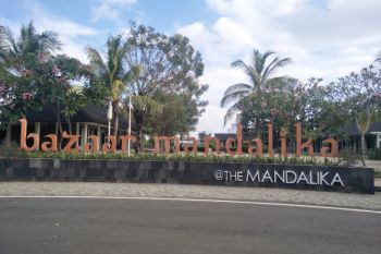 Disnakertrans Lombok Tengah mengajak warga manfaatkan bursa kerja