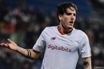 Pesepak bola Nicolo Zaniolo resmi berlabuh ke Galatasaray