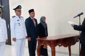 Sekda Lampung Selatan lantik dua camat