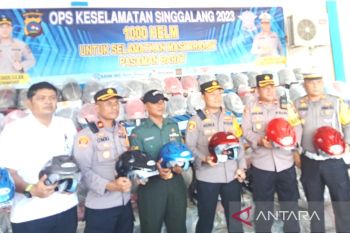 Operasi Singgalang 2023, Polres Pasaman Barat bagikan 1000 helm