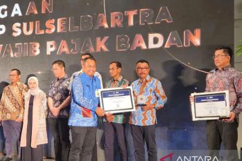 Bank Sulselbar meraih penghargaan dalam pembayaran pajak pada 2022
