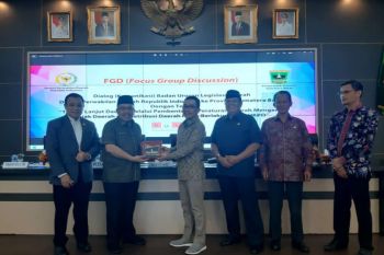 Pemprov Sumbar meningkatkan pendapatan daerah melalui UU HKPD