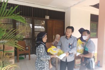 Bulog OKU Sumsel sediakan 300 ton beras untuk pasar murah
