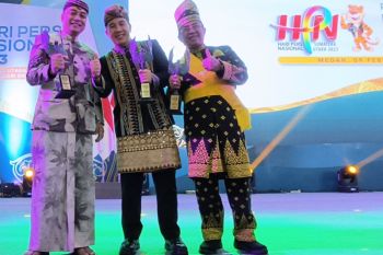 HPN 2023, Wali Kota Surabaya raih anugerah kebudayaan PWI lewat program "Dandan Omah"