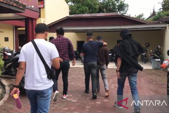 Polisi ungkap dua kasus pencurian ponsel di Bukittinggi