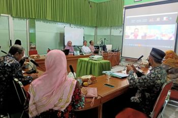 Menteri Sandiaga apresiasi peluncuran Lembaga Wakaf Yarsi