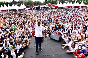 Gubernur Sulsel ikuti jalan Anti Mager bersama 50 ribu warga Takalar