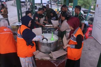 Pemkot apresiasi Kodim 1701/Jayapura yang sukarela mendirikan dapur umum