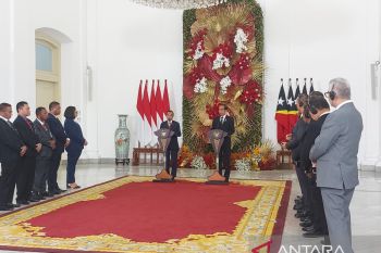 Presiden Jokowi sambut operasional bus DAMRI rute Kupang-Timor Leste