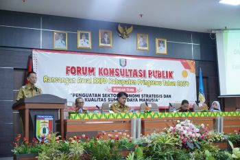 Pemkab Pringsewu gelar forum konsultasi publik dokumen rancangan awal RKPD 2024
