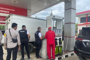 Polda Sulawesi Tenggara patroli awasi penyaluran BBM subsidi