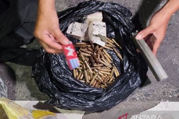 Warga Papua Nugini pemilik 103 butir amunisi dan ganja ditangkap di Sentani