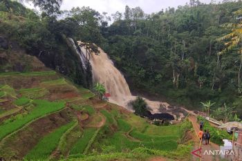 Musim hujan, pengelola wisata alam diminta waspada