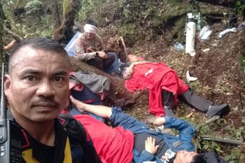 20 orang tim evakuasi tiba lokasi kecelakaan helikopter