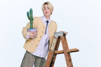 Onew SHINee bagikan cuplikan pertama album solo perdana