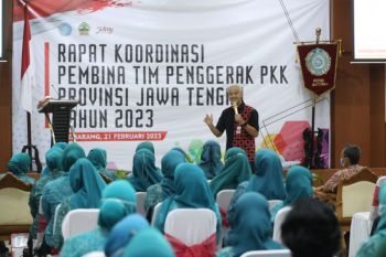 Kendalikan inflasi dan turunkan kemiskinan, Ganjar gandeng PKK
