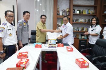 Kemenhub serahkan sembilan pelabuhan pengumpan di Sulawesi Selatan