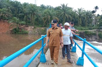 Sikapi keluhan warga, Wabup Agam kunjungi bendungan Batang Bawan (Video)