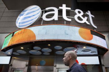 AT&amp;T beri sinyal akan lepas divisi keamanan siber