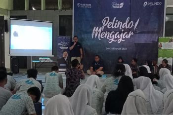 Siswa SMA Negeri 1 Makassar antusias sambut program Pelindo Mengajar